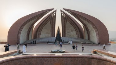 pakistan anıt turist