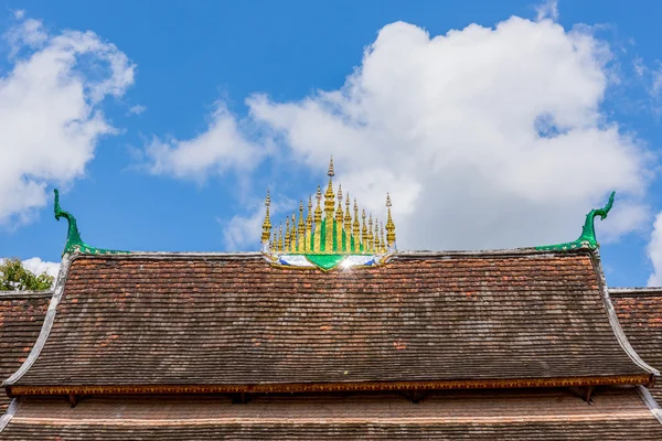 Art Roof of Wat Xieng Thong in Luang Prabang, Luang Prabang, Lao — Stock Photo, Image