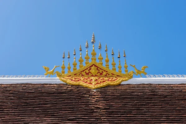 Art Roof of Wat Xieng Thong in Luang Prabang, Luang Prabang, Lao — Stock Photo, Image