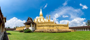Panorama atış - Laos simgesel yapısı olan golden pagoda wat Phra ki Luang Vientiane seyahat. Budist tapınağı. Asya'nın ünlü turizm.