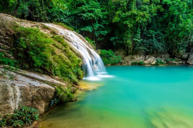 Harika şelale, Koe Luang şelale: Lamphun, Thailand