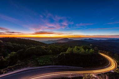 Doi Inthanon Milli Parkı Sunrise Chiang Mai Province