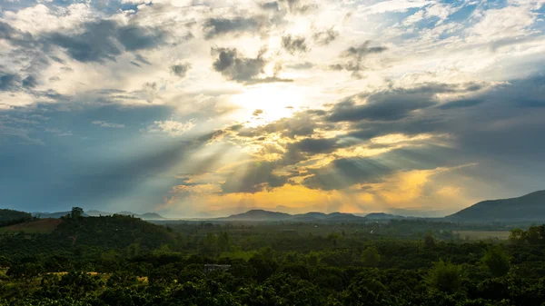 Colorful sunset over the mountain hills — Stock Photo, Image