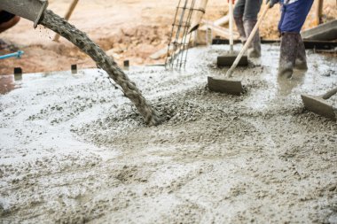 Ticari Betonlama binanın katları sırasında dökülen beton