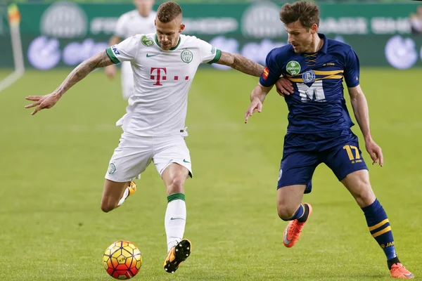 Ferencvaros - Puskas Akademia Otp Bank Liga-Fußball-match — Stockfoto