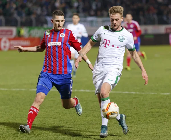 Vasas - Ferencvaros OTP Bank League football match — Stock Photo, Image