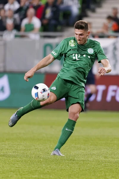 Hungarian Cup Final football match between Ujpest FC and Ferencvarosi TC — Stockfoto