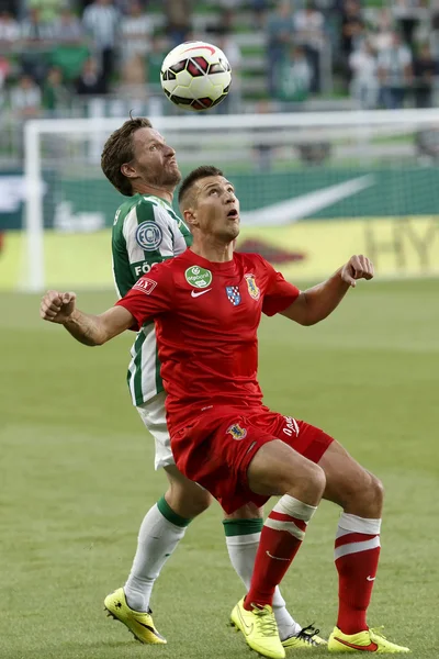 Ferencvaros vs. fotbalové ligy banka otp dunaujvaros zápas — Stock fotografie