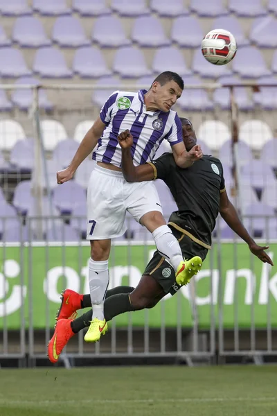 Újpest vs. ferencvaros otp bank liga fotbal zápas — Stock fotografie