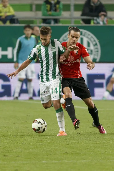 Ferencvaros vs Pmfc-Matias Otp Bankası Ligi futbol maçı — Stok fotoğraf