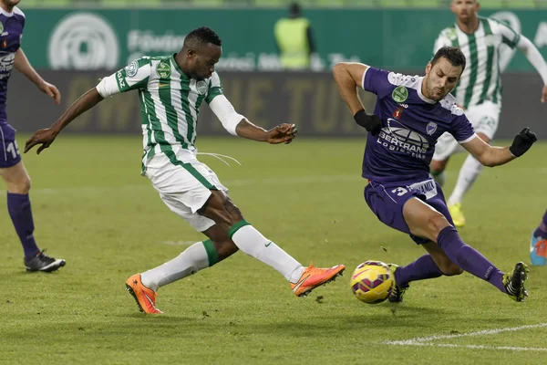 Ferencvaros vs. Kecskemet OTP Bank League jogo de futebol — Fotografia de Stock