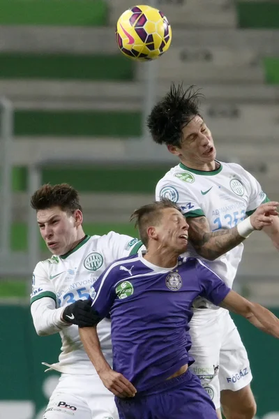 Ferencvaros vs. Ujpest League Cup partido de fútbol — Foto de Stock