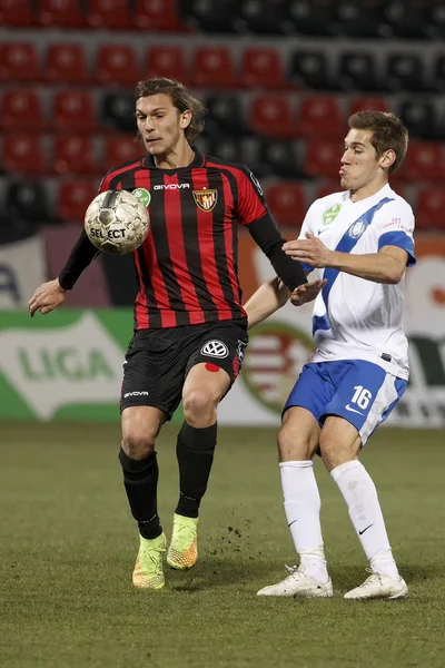 Honved vs. MTK OTP Bank League football match — Stock Photo, Image