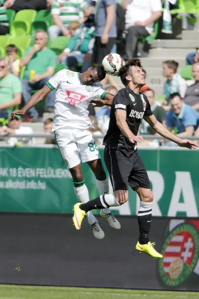 Ferencvaros vs. Dvtk Otp Bank ligan fotbollsmatch — Stockfoto