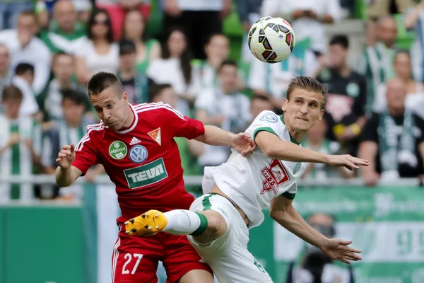 Ferencvaros vs. DVSC OTP Bank League football match — Stock Photo, Image