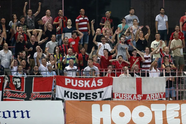 Honved vs. Maďarský klub Ujpest otp bank liga fotbal zápas — Stock fotografie