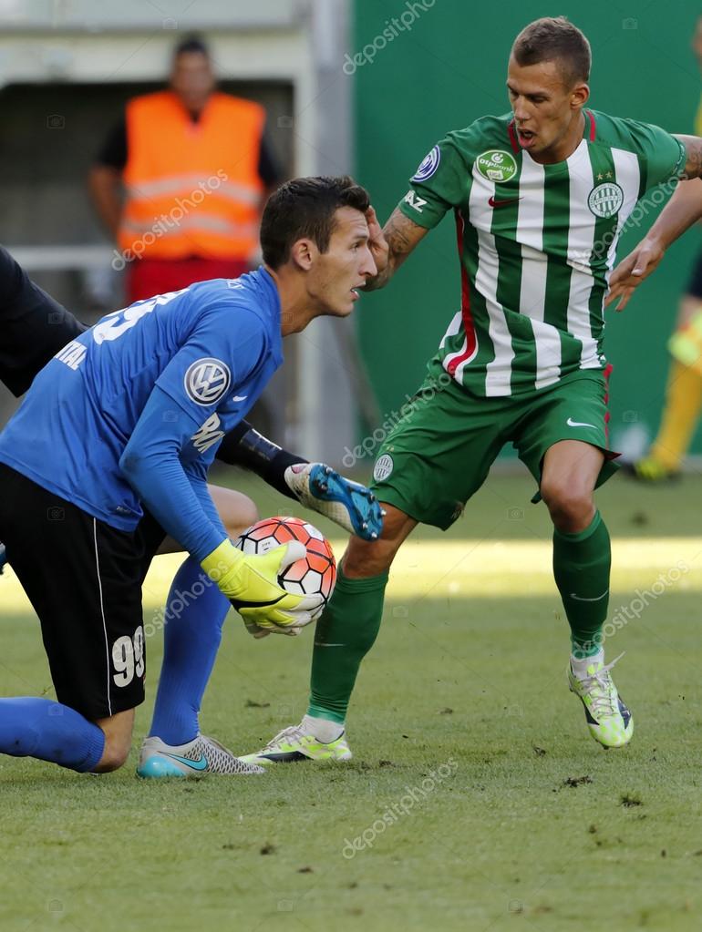 Футбольный Матч Лиги Чемпионов Между "Ференцварошем" И "ДВТК.