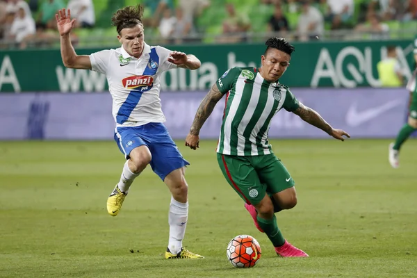 Ferencvaros vs. MTK OTP Bank League football match — Stock Photo, Image