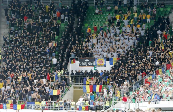 Maďarsko a Rumunsko Uefa Euro 2016 kvalifikační fotbalové utkání — Stock fotografie