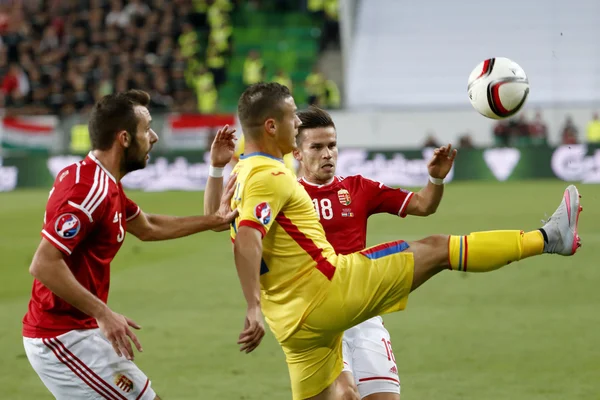 Hungria vs. Romênia UEFA Euro 2016 qualificador de jogo de futebol — Fotografia de Stock