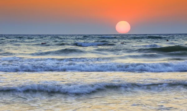 Sunset over the Aegean Sea at Kusadasi — Stock Photo, Image