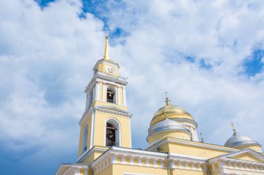 Nil Çölü. Nilo-Stolobenskaya Çölü Manastırı. Tver bölgesi.