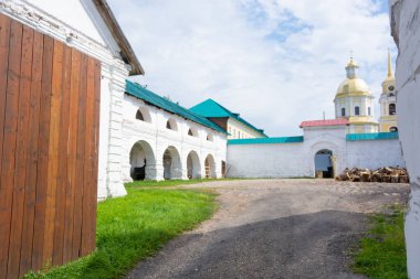 Nil Çölü. Nilo Manastırı, Stolobenskaya Pustyn. Tver bölgesi. 