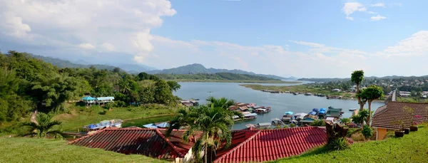 Panorama Samprasob River and Raft House — Stock Photo, Image