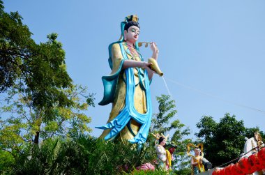 Guanyin bodhisattva heykeli