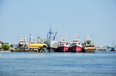 Gemi ve tekne Tha Chalom harbour adlı durdurmak