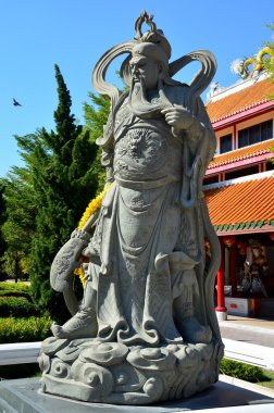 Guan Yu heykeli: Suphanburi şehir ayağı Tapınak