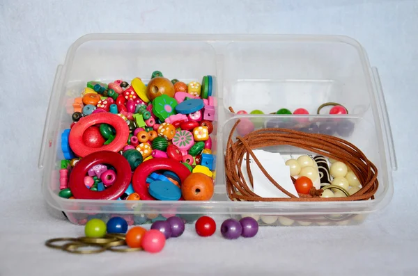 Colorido accesorio joyería de plástico y cuero — Foto de Stock