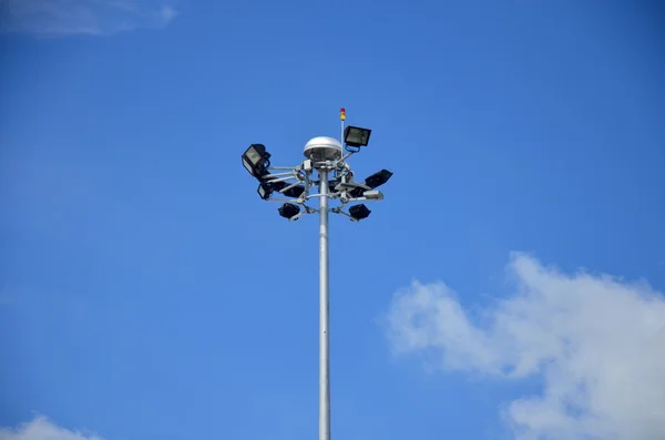 Spotlight pole no aeroporto de Trang — Fotografia de Stock