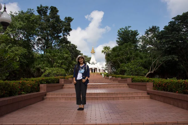 Thai People Travelers Women Travel Visit Respect Pray Monk Luang — Foto de Stock