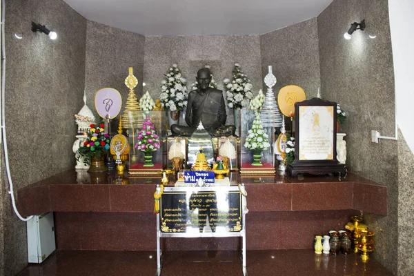 Monje Luang Khao Ananyo Estatua Wat Tham Klong Phen Templo — Foto de Stock