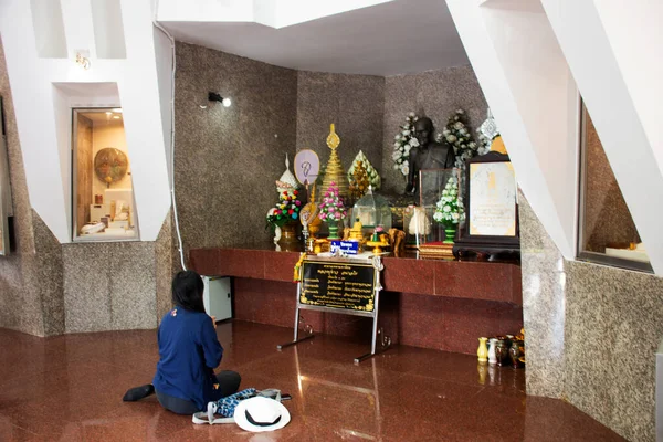 Thai People Travelers Women Travel Visit Respect Pray Monk Luang — Foto de Stock