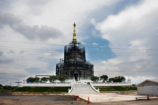 Building Construction Site Big Stupa Phra Maha Chedi Luang Maha — Stock Photo, Image