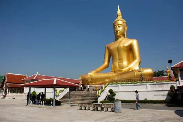 Grande Statua Oro Buddha Wat Bang Chak Riva Del Fiume — Foto Stock