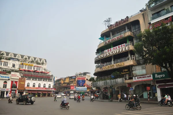 Vietnamesiska Människor Ridning Cykling Körning Och Utländska Resenärer Resa Besöka — Stockfoto