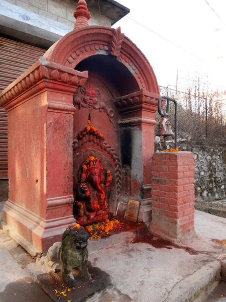 Antigua Estatua Ganesha Figura Ganesh Señor Del Éxito Pequeño Santuario —  Fotos de Stock