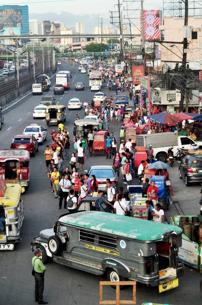 Ландшафти Місцевий Спосіб Життя Філіппінських Людей Іноземних Мандрівників Гуляють Вулицями — стокове фото