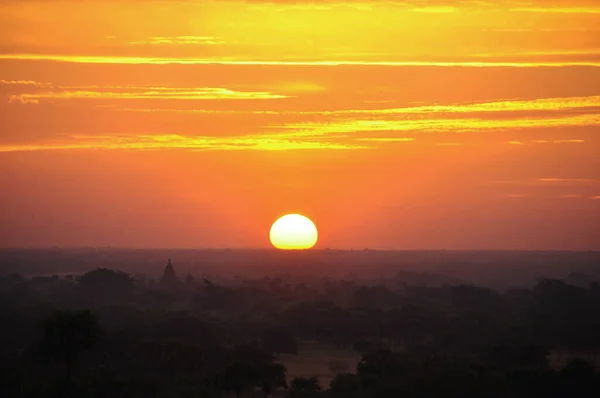 Ver Paisagem Com Silhueta Chedi Stupa Bagan Pagan Antiga Cidade — Fotografia de Stock