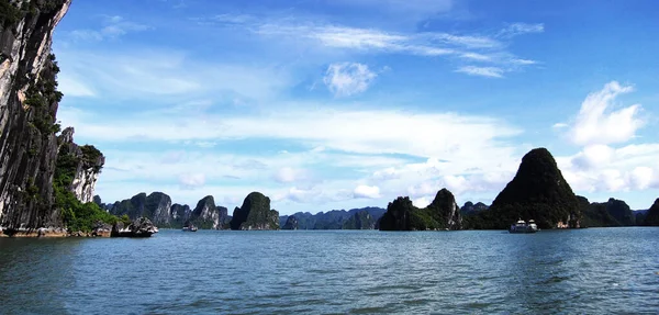 Halong Long Bay Unesco World Natural Heritage Site Popular Travel — Foto de Stock