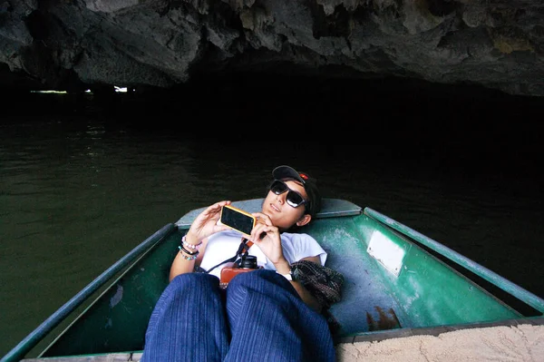 Travelers Thai Women People Travel Visit Shooting Take Photo Boat — Stock Photo, Image