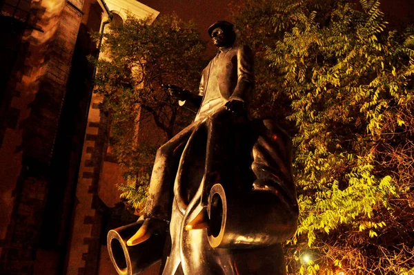 Skulptur Snida Mässing Staty Franz Kafka Dusni Och Vezenska Gatan — Stockfoto