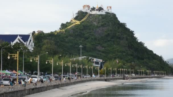 Paysage Urbain Sur Plage Baie Prachuap Temple Wat Thammikaram Worawihan — Video