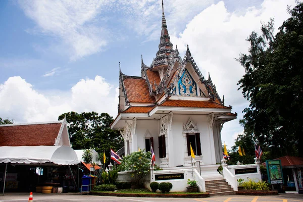 Кром Луанг Chumphon Памятник Адмирала Принца Абхакары Kiartivongse Shrine Тайцев — стоковое фото