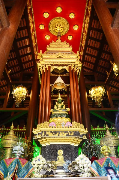 Templo de Wat Phra Kaew en Chiang Rai, Tailandia — Foto de Stock