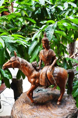 Bir 12 burç olarak ahşap oyma geleneksel Tay tarzı