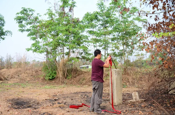 Firecrackers points in the Qingming Festival — Stock Photo, Image